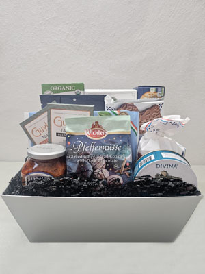 Holiday Mix Baskets