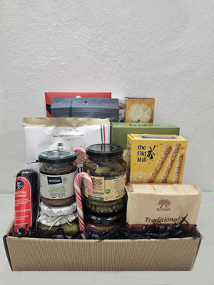 Lovely Holiday Gift Baskets