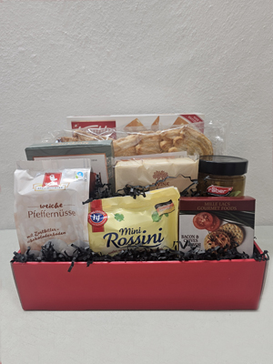 Lovely Holiday Gift Baskets